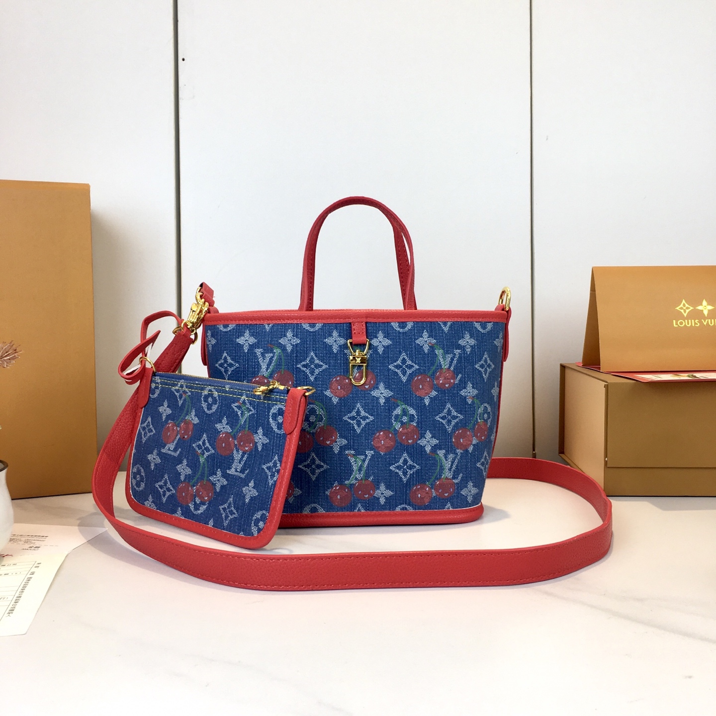 LV bag 356